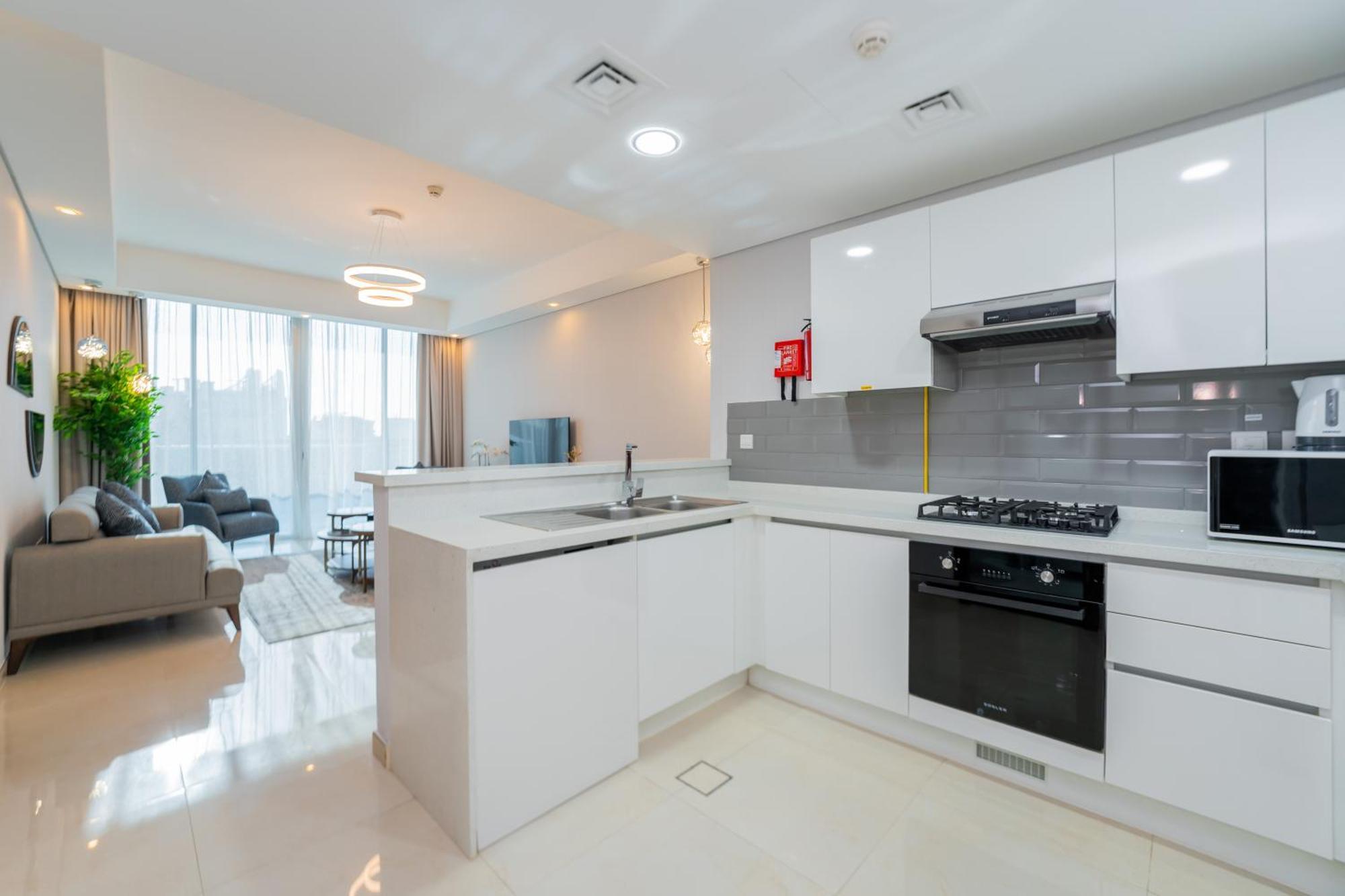 Kasco Homes Waves Tower Business Bay Dubai Exterior photo